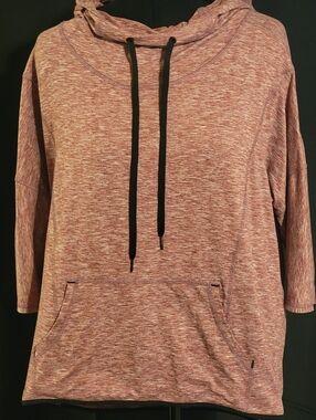 Maurices heathered rose pink active tee with metallic logo